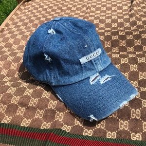 Gucci Distressed Dad Hat ‘Under the Water’ unisex